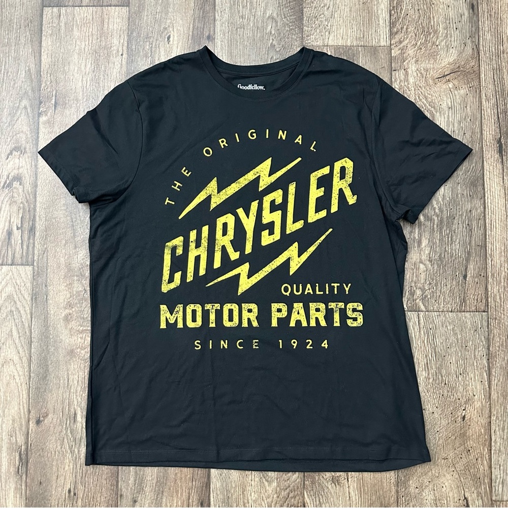 Chrysler T-Shirt Motor Parts Graphic Shirt Size XL Black